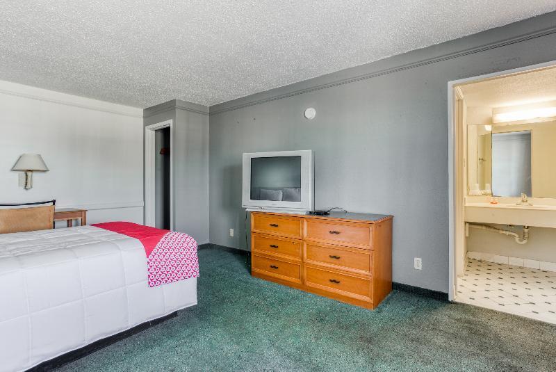 Hemp Inn Oklahoma City South Buitenkant foto